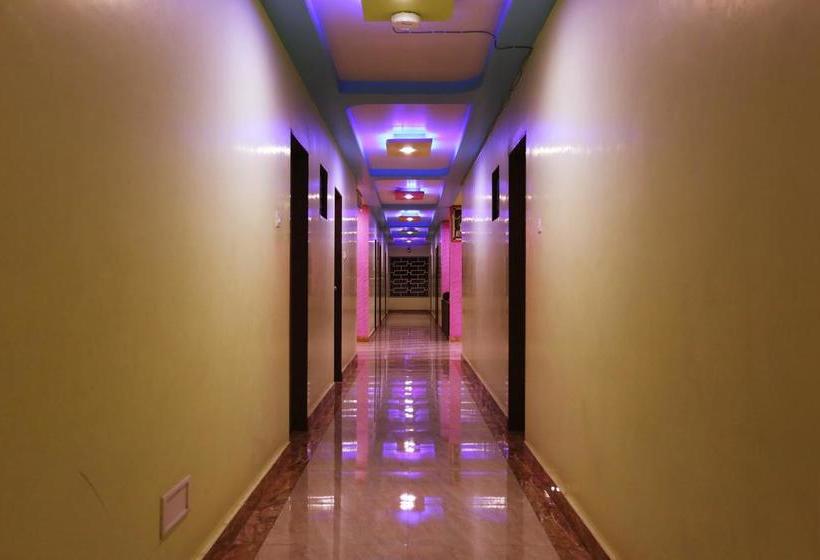 Safari Hotel & Resort 16