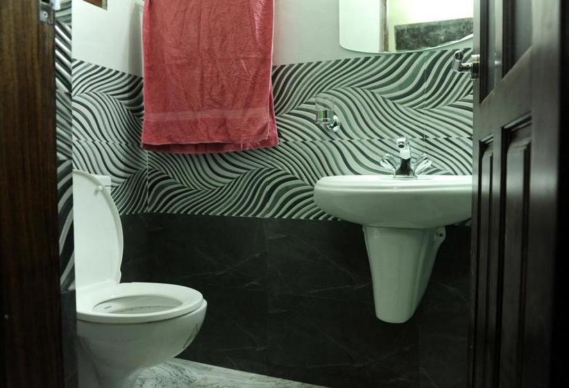 Bed and Breakfast Moksha Homestay 9