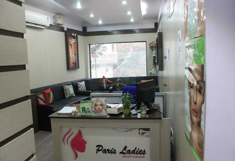 Hotel Rajhans International 13