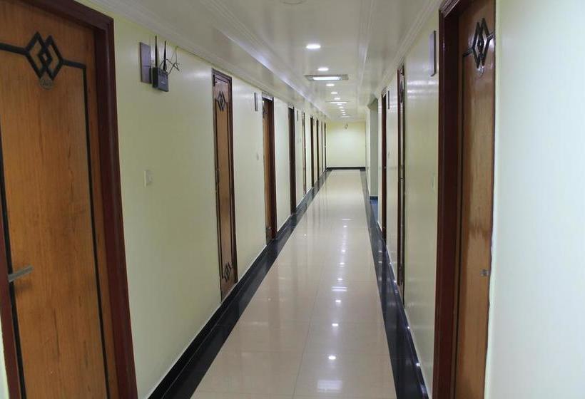 Hotel Rajhans International 19