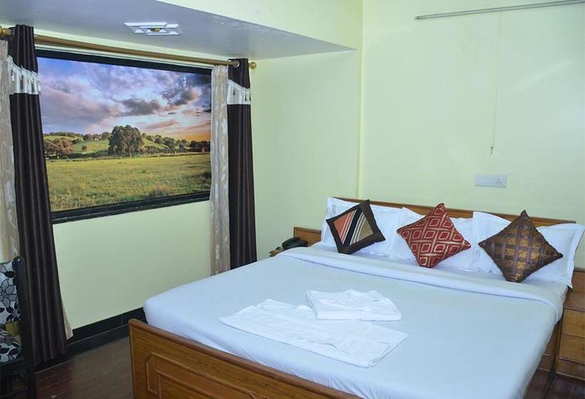 Hotel Rajhans International 4