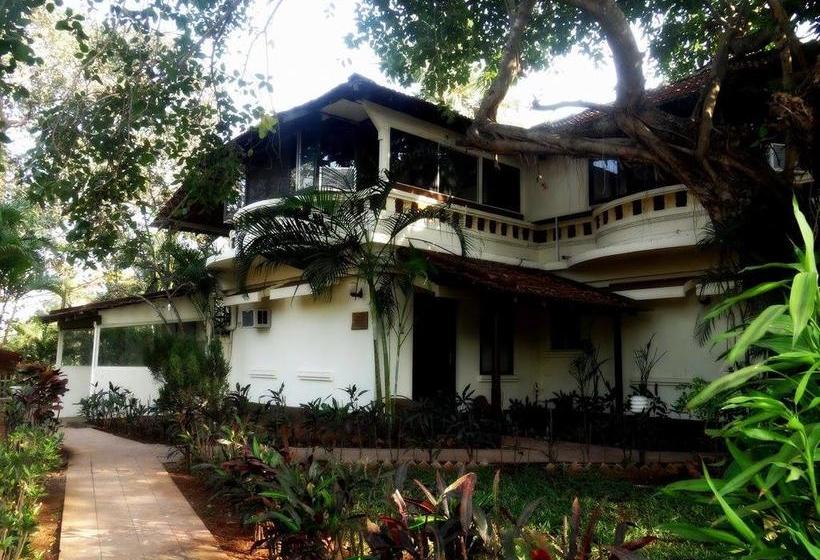 Bed and Breakfast Villa By The Sea Goa Goa
