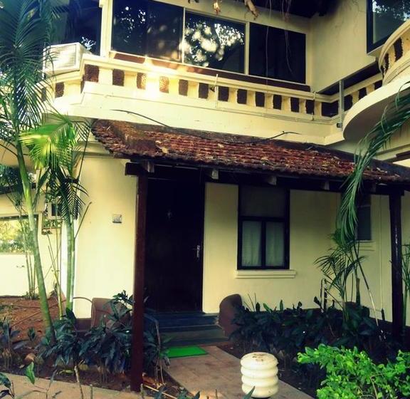 Bed and Breakfast Villa By The Sea Goa 1