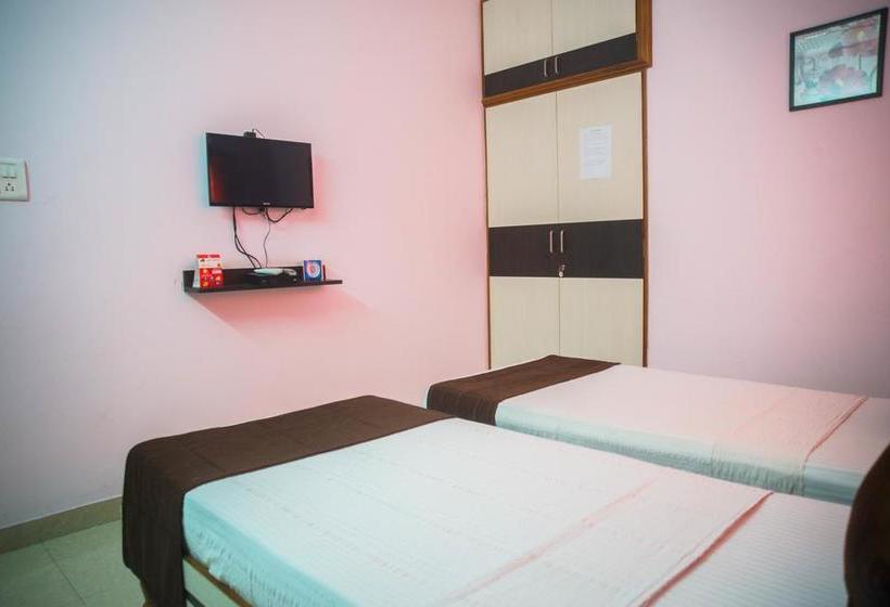 Hotel Oyo Rooms Near Sree Balaji Dental College 10