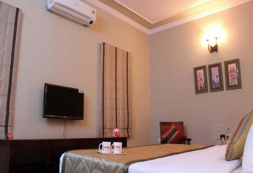 Hotel Oyo Rooms Near Goverdhan Sagar Lake 1