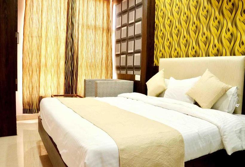 Hotel Oyo Rooms Opposite Railway Station Indore Gate 6