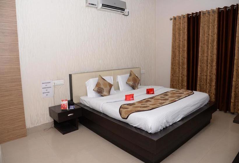Hotel Oyo Rooms Hanuman Chowk 1