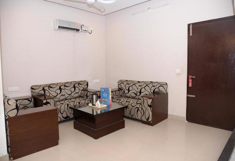 Hotel Oyo Rooms Hanuman Chowk 13
