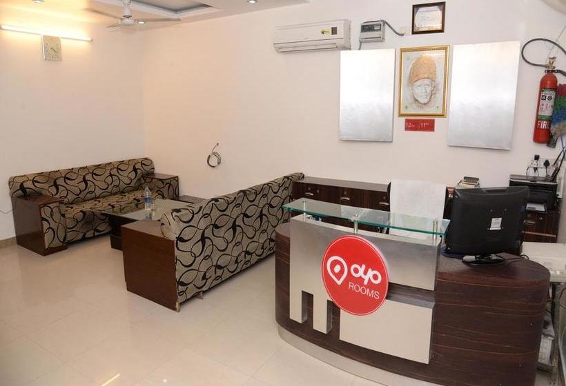Hotel Oyo Rooms Hanuman Chowk 17