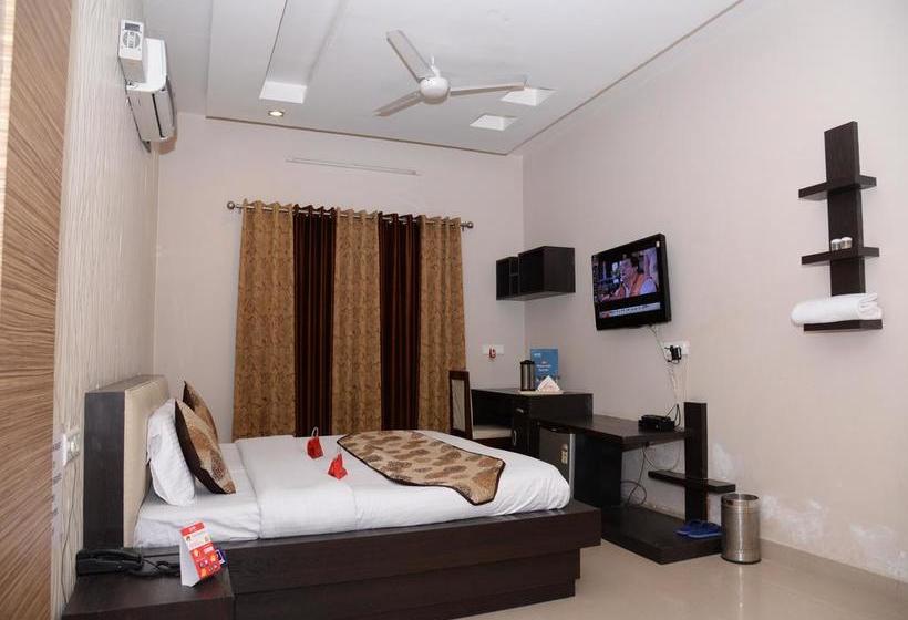 Hotel Oyo Rooms Hanuman Chowk 6