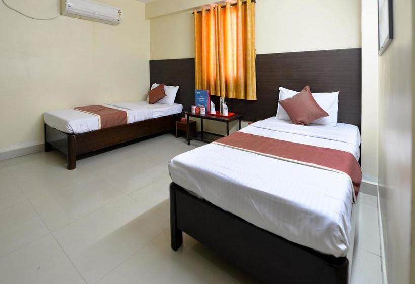 Hotel Oyo Rooms Red Hills 15