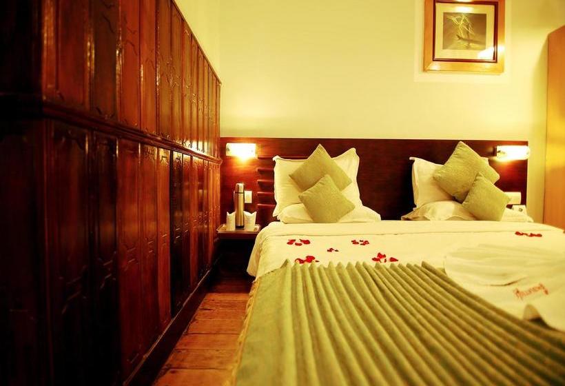 Hotel Oyo Rooms Blossom Hydel Park 12