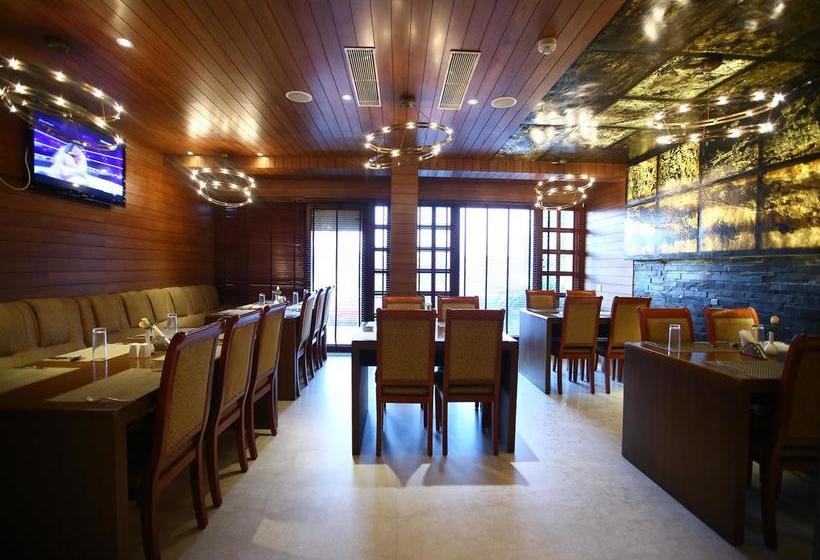 Hotel Oyo Premium Arumbakkam Chennai 3