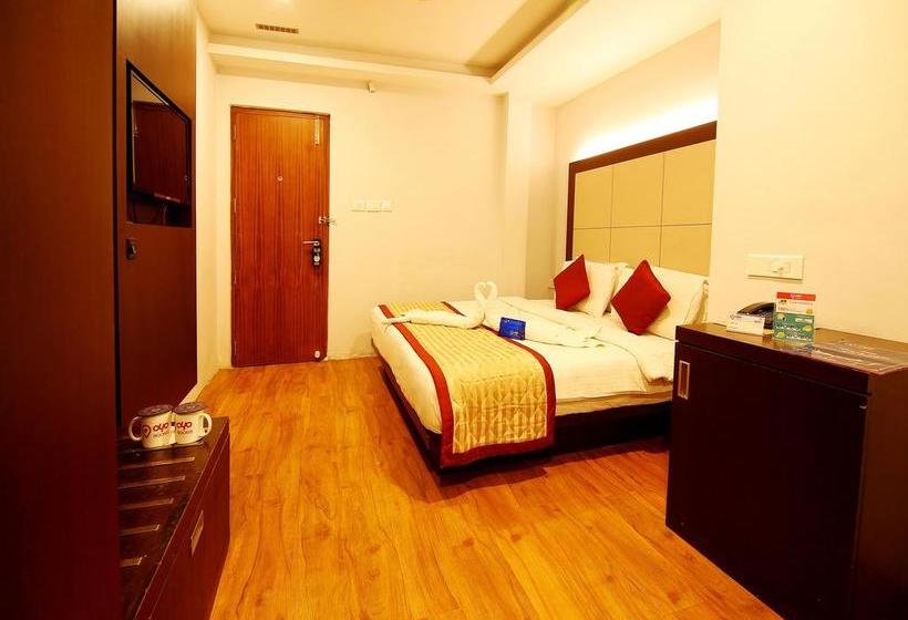 Hotel Oyo Premium Munnar Nh49 2