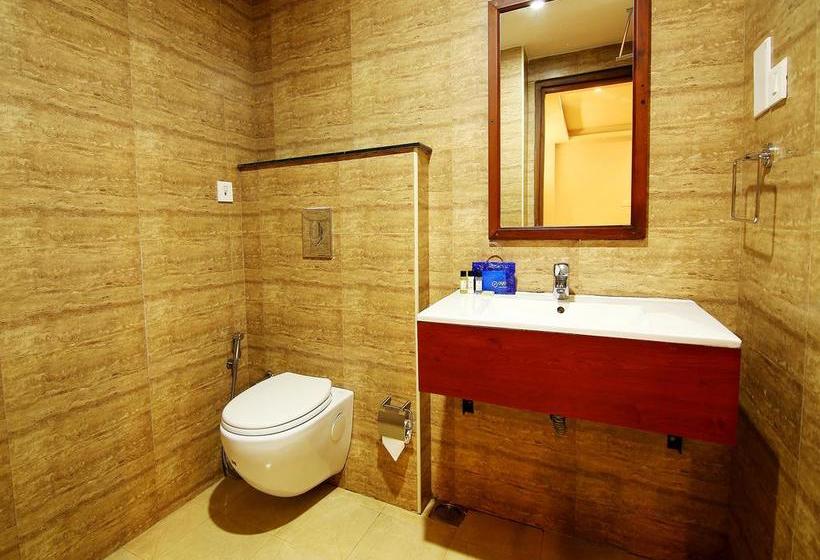 Hotel Oyo Premium Munnar Nh49 9