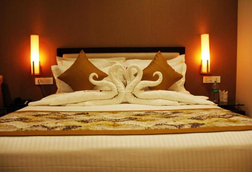 Hotel Rudraksh Club And Resorts