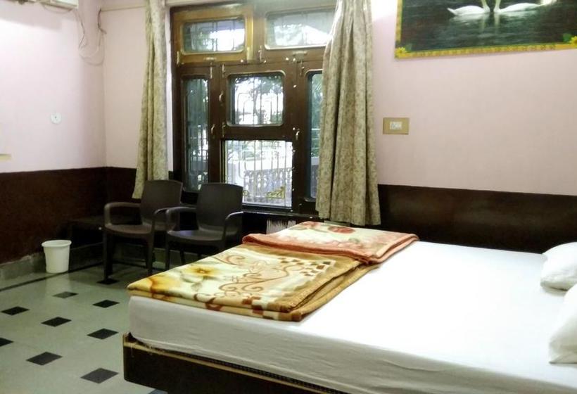 Hotel Sanjog Resort 11