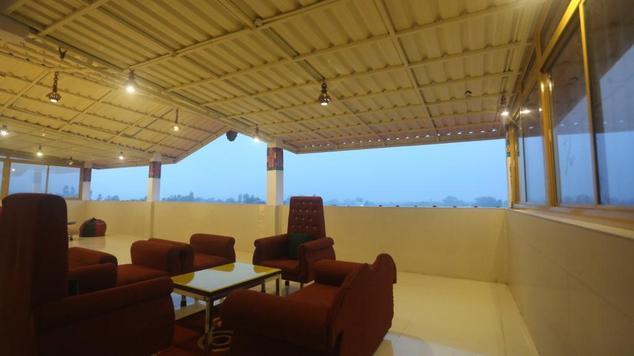 Hotel Hoilday Homes And Resort 10