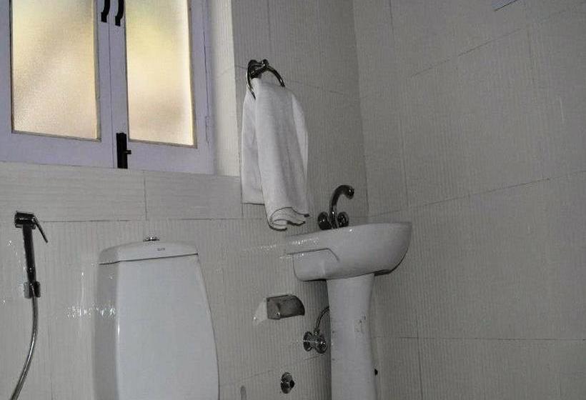 Hotel Lharjey Resort 18