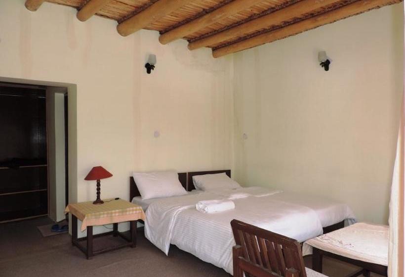 Hotel Lharjey Resort 8