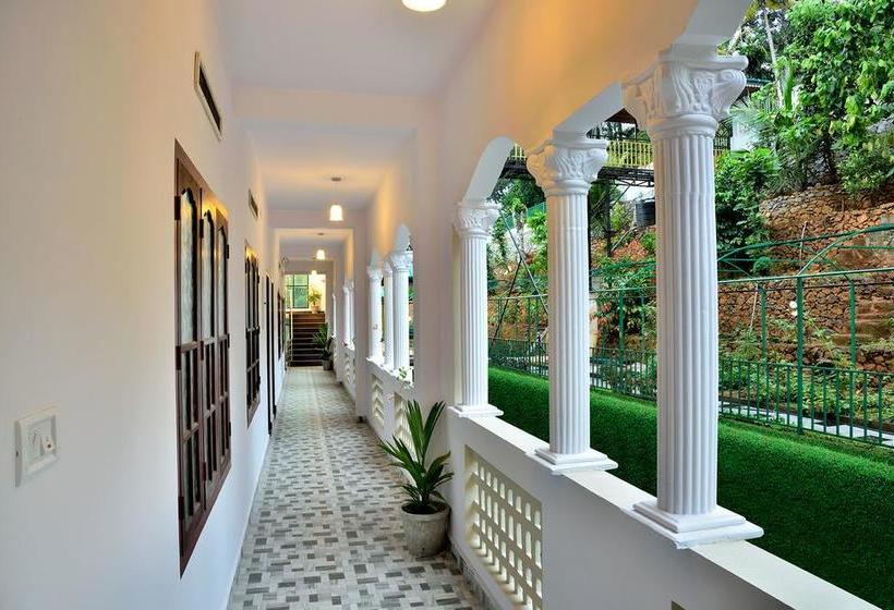 Hotel Rivertree Munnar 2