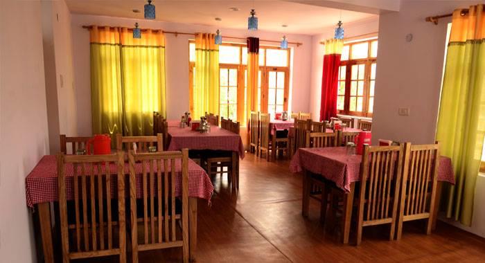 Hotel Mount Castle 16