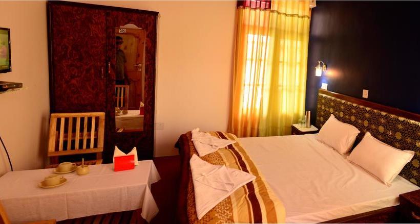 Hotel Mount Castle 3