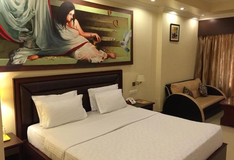 Hotel B10 International 1