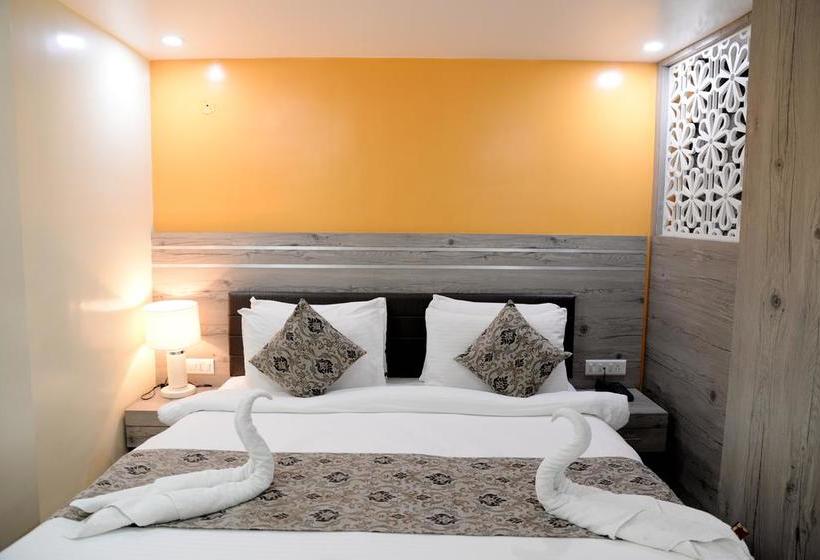 Hotel Aalcajars Inn 20