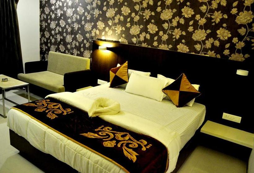 Hotel Kgc Celebrations 11