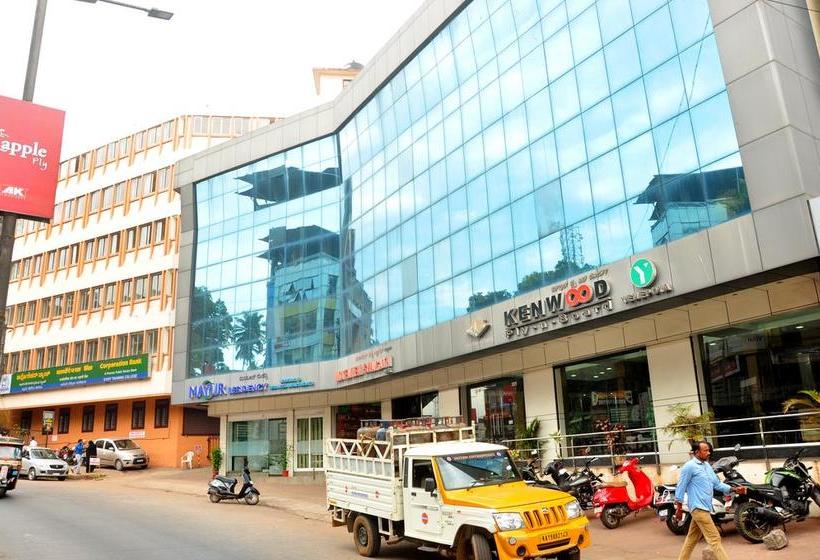 Hotel Mayur Residency 1