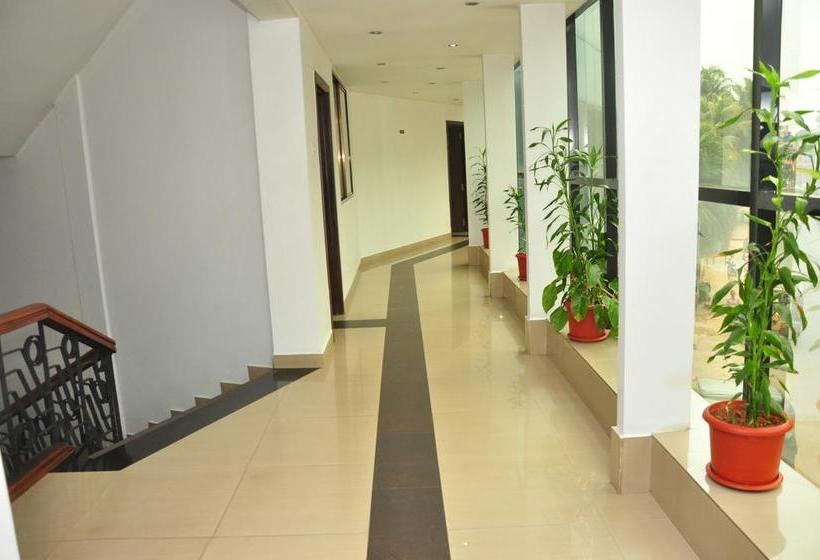 Hotel Mayur Residency 11