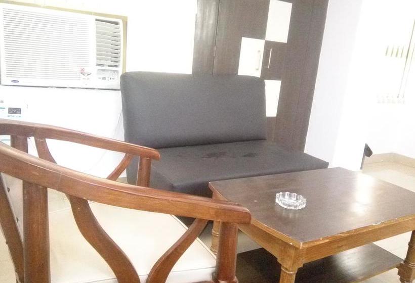 Hotel Mani International 12