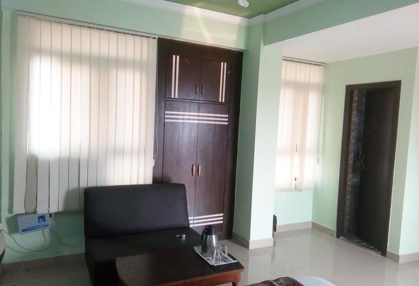 Hotel Mani International 14