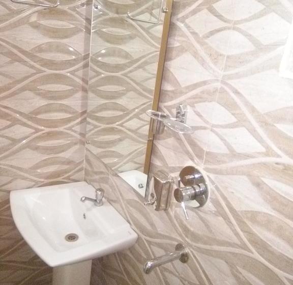 Hotel Mani International 18