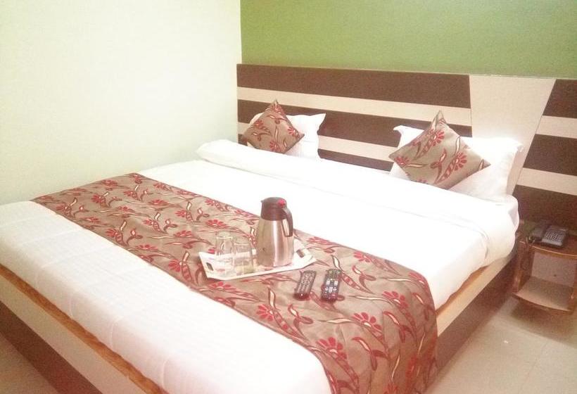 Hotel Mani International 8