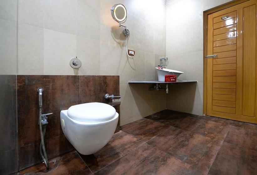 Hotel The Mourya Inn 20