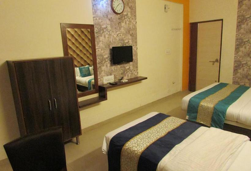 Hotel Nilkanth Residency 4