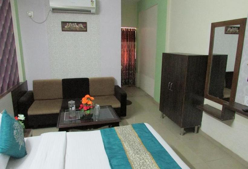 Hotel Nilkanth Residency 7