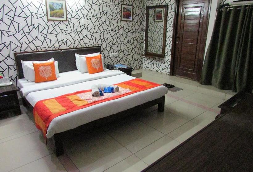 Hotel Nilkanth Residency 8