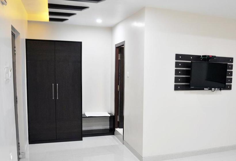 Hotel World Choice Savera Premier 15