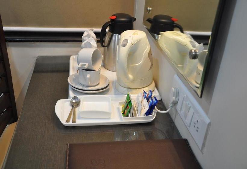 Hotel World Choice Savera Premier 16