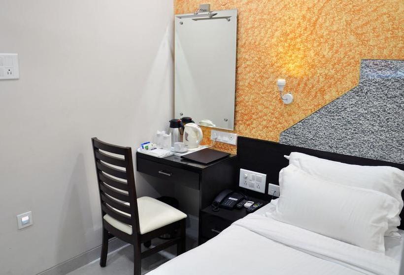 Hotel World Choice Savera Premier 8