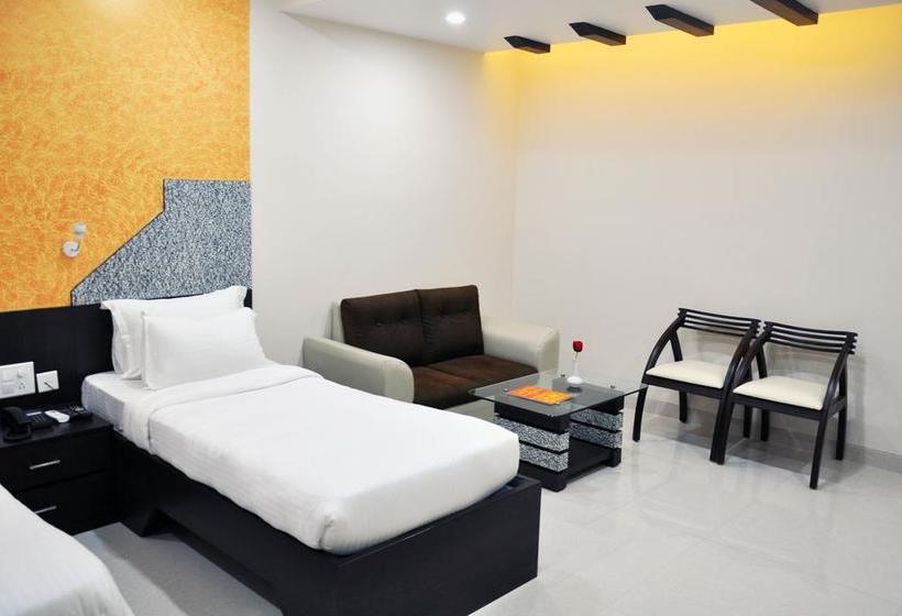 Hotel World Choice Savera Premier 9