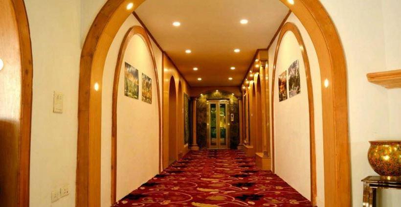 Kashmir Mahal Resorts