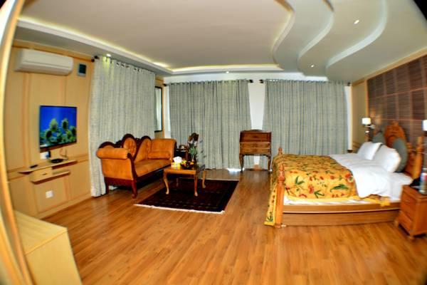 Kashmir Mahal Resorts 9