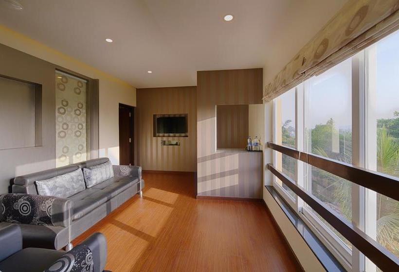 Hotel Priyadarshini Pride 14