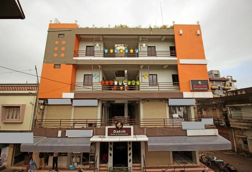 Hostel Daksh Hotel And Restaurant 15