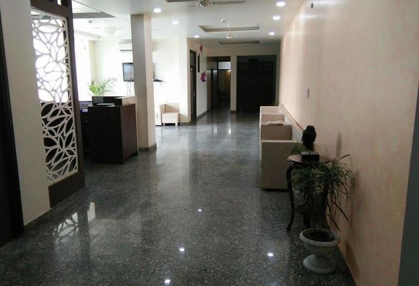 Hotel Midtown Grand 1