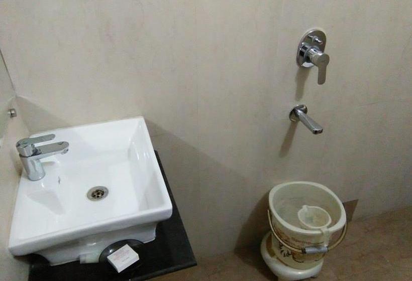 Hotel Midtown Grand 12